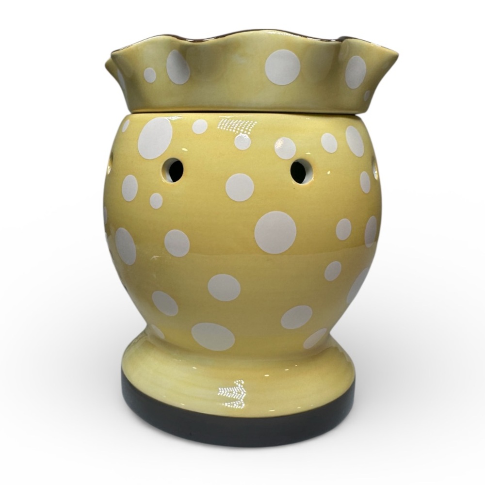 NEW Scentsy Dotty Full Size Warmer Ceramic Yellow White Polka Dot